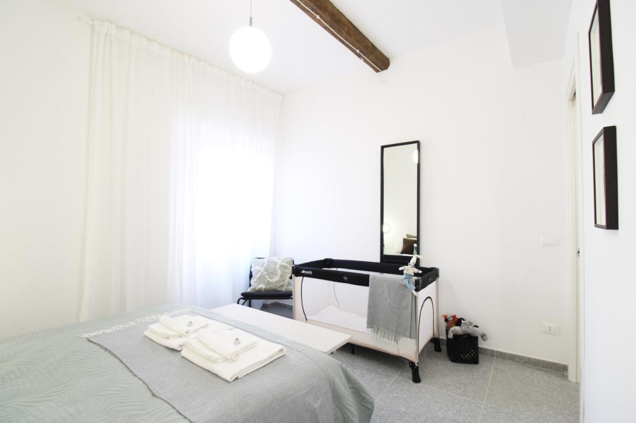 Room 47 Temporary Home 蒂沃利 外观 照片