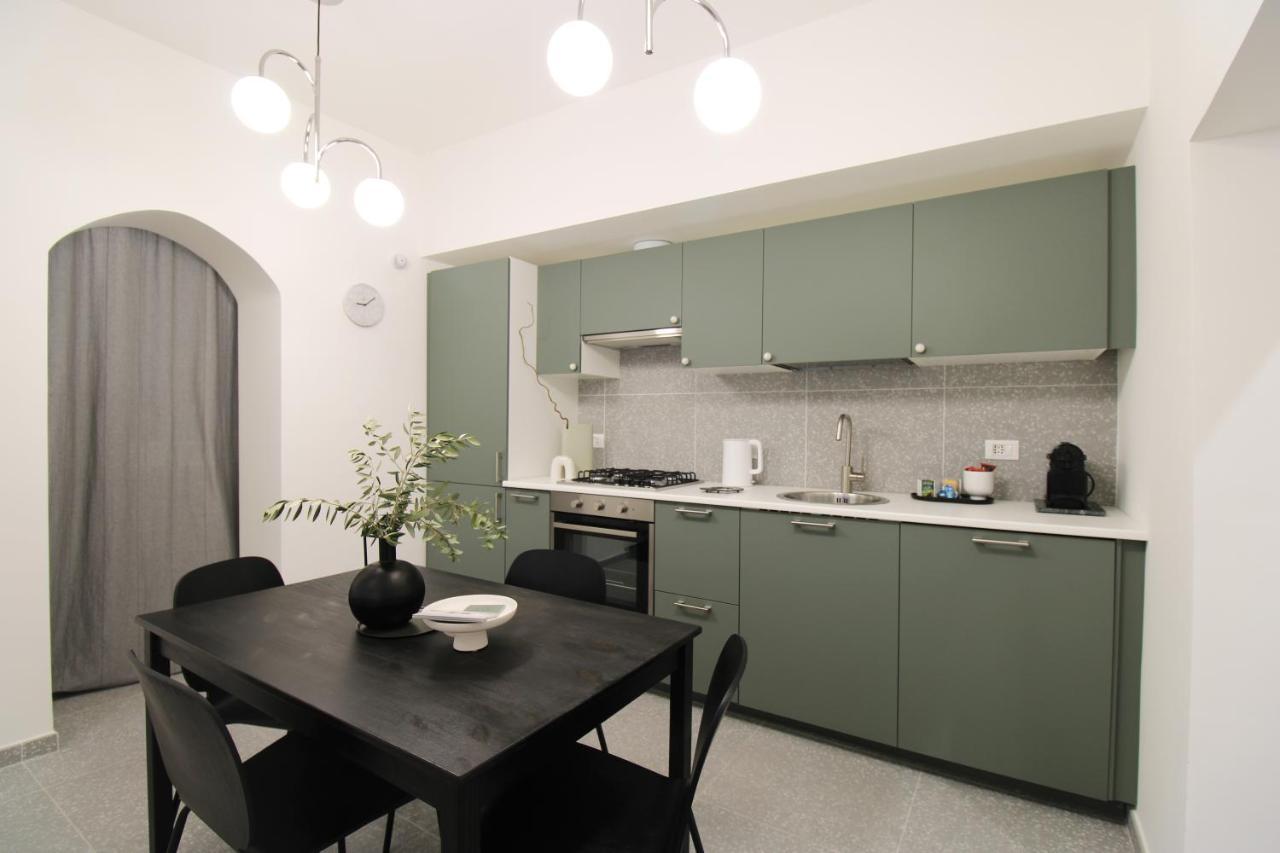 Room 47 Temporary Home 蒂沃利 外观 照片